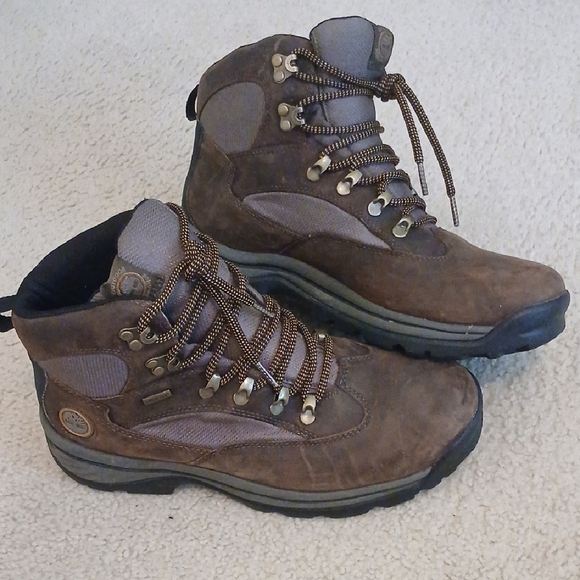 Timberland Outdoor Performance Gore-Tex Boots - Picture 5 of 9